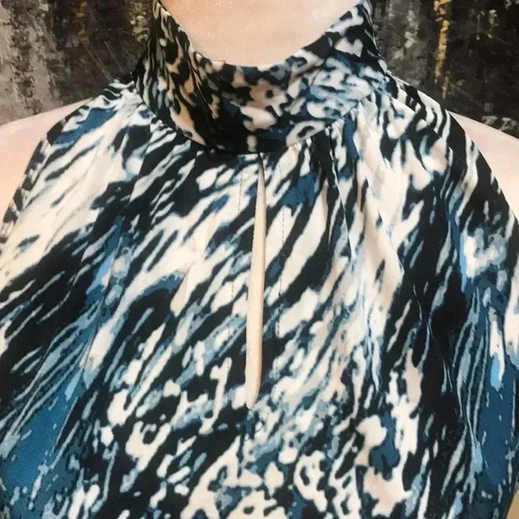 Essential by Milano Blue/Black/White High Neck Halter Top w/Elastic Waist-Size S - Picture 5 of 7